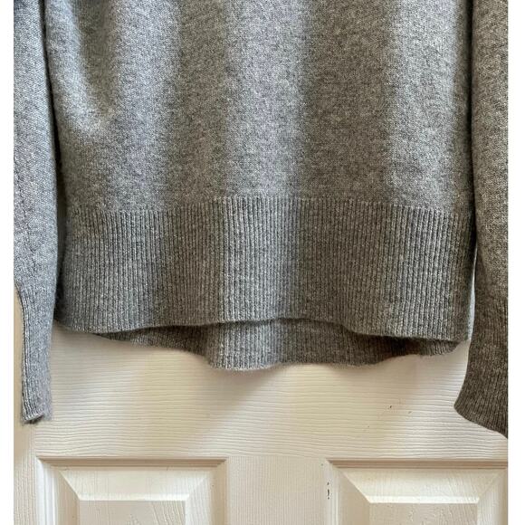 Theory Karenia L Gray Cashmere Crew Neck Pullover Sweater Size XL Lightweight - Picture 9 of 14